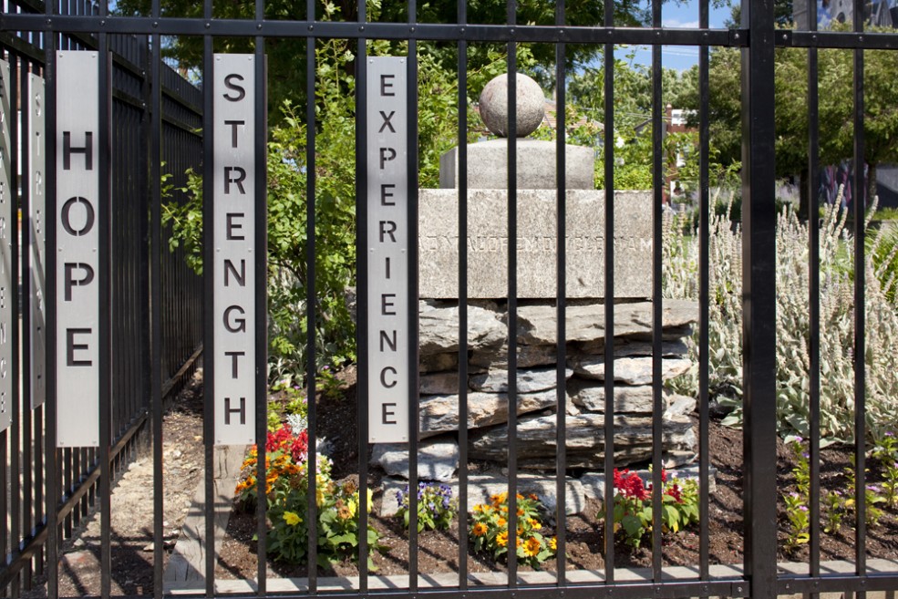 <em>Inspirational Gateway</em>. Photo Gregory Benson for the Association for Public Art.