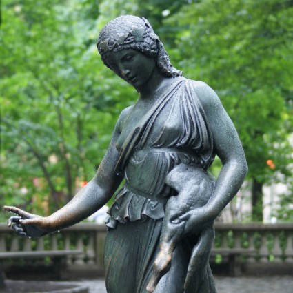 Duck Girl bronze sculpture by artist Paul Manship