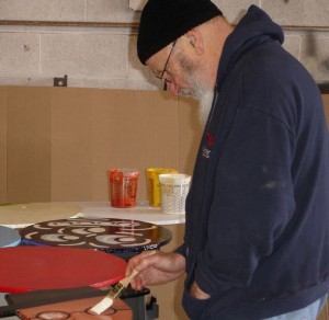 Artist Rafael Ferrer restores "El Gran Teatro de la Luna."