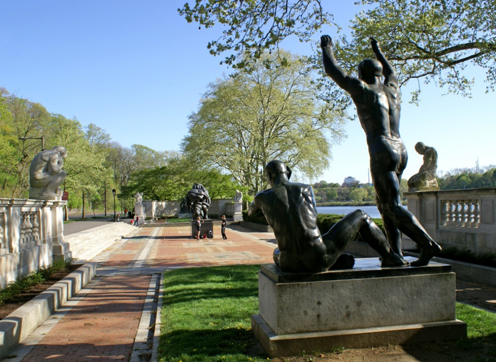 Central Terrace of the Ellen Phillip Samuel Memorial. Photo Caitlin Martin © 2010 for the Association for Public Art.