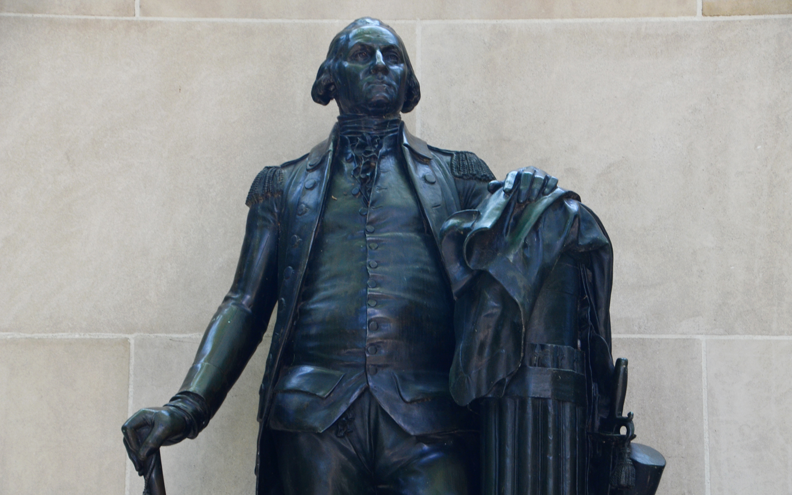George Washington statue 
