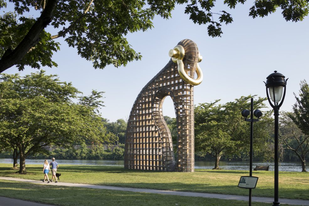 Martin Puryear's <em>Big Bling</em> (2016) on Kelly Drive, presented by the Association for Public Art and commissioned by Madison Square Park Coservancy. Photo James Ewing Photography © 2017 for aPA.