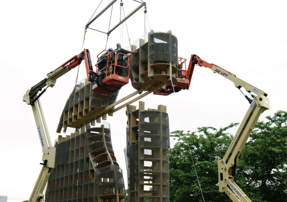 Martin Puryear, <em>Big Bling</em>, 2016. Collection of the artist, courtesy of Matthew Marks Gallery © Martin Puryear. Photo Alec Rogers © 2017 for the Association for Public Art.