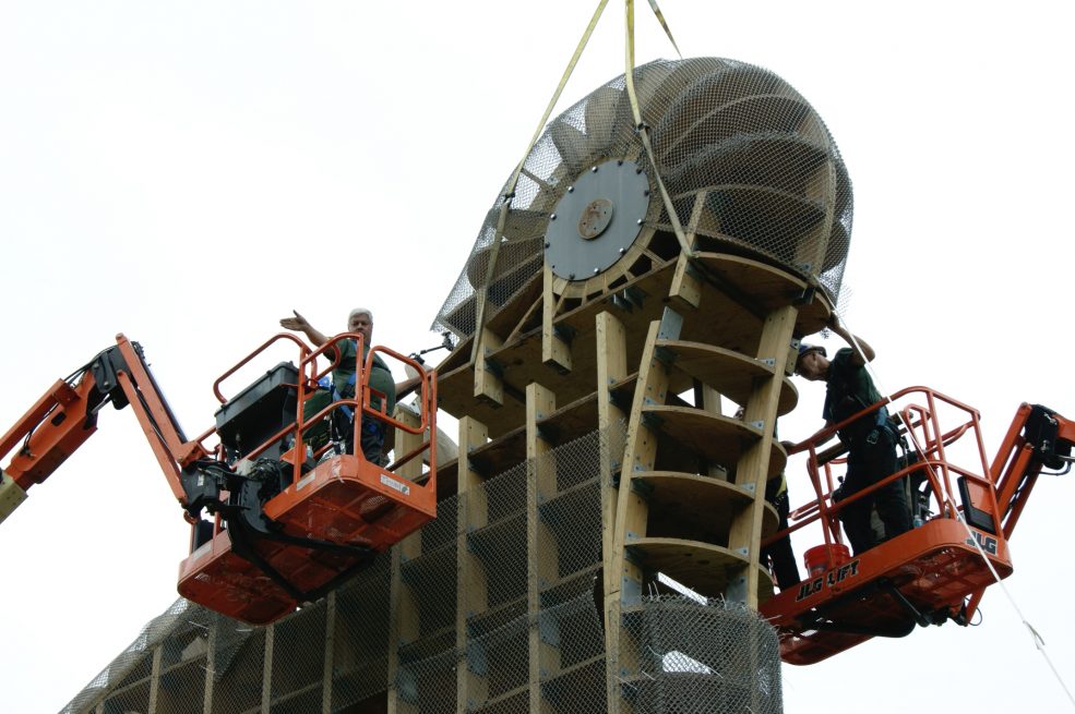 Martin Puryear, <em>Big Bling</em>, 2016. Collection of the artist, courtesy of Matthew Marks Gallery © Martin Puryear. Photo Alec Rogers © 2017 for the Association for Public Art.