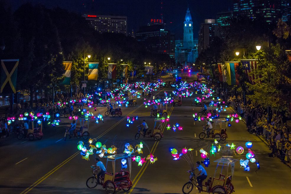 <em>Cai Guo-Qiang: Fireflies</em> opening celebration on the Parkway. Photo Jeff Fusco Photography © 2017.